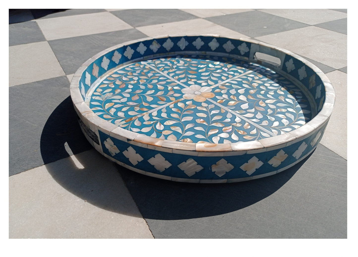Handmade Customized Mother of Pearl Round Serving Tray