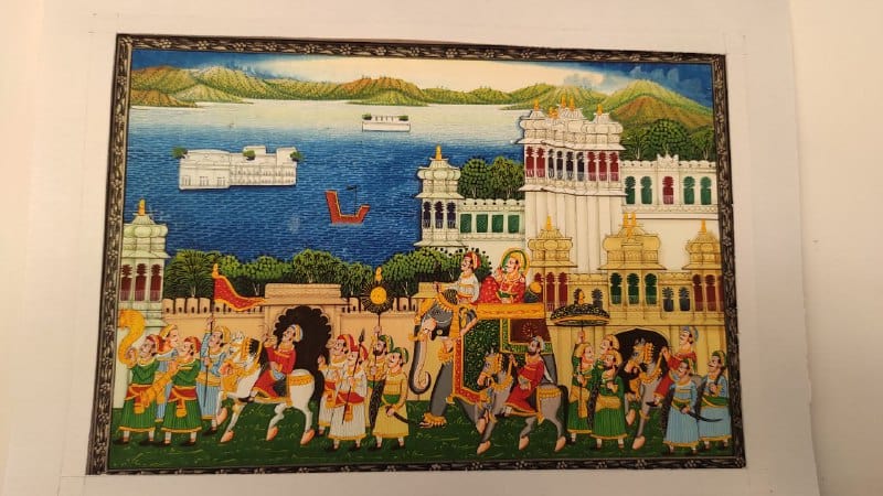 Handmade Matte Synthetic Palace View Silk Fabric Painting for Home Decor