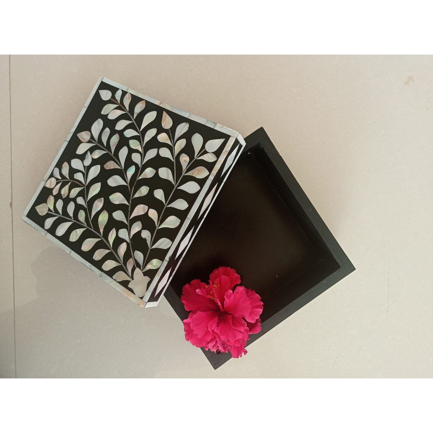 Customized Handmade  Mother of Pearl Floral Pattern Jewelry Box